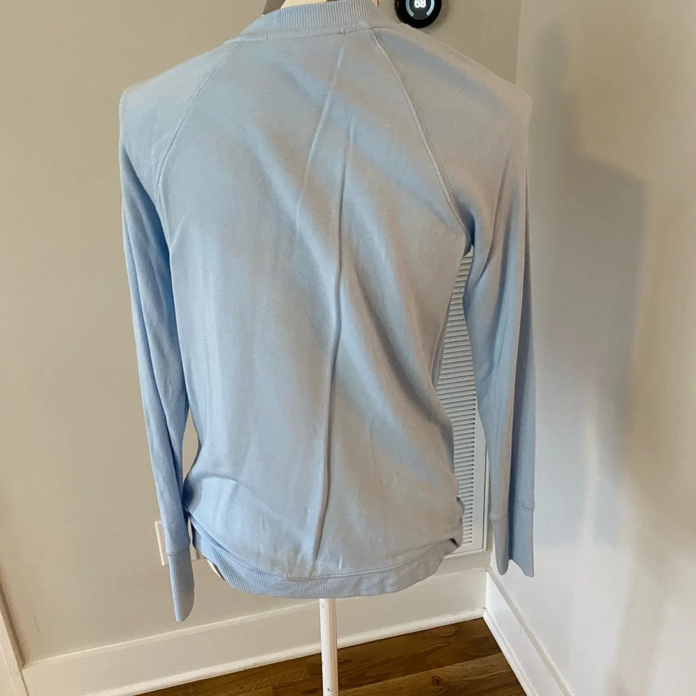 Top - Picture 4 of 5